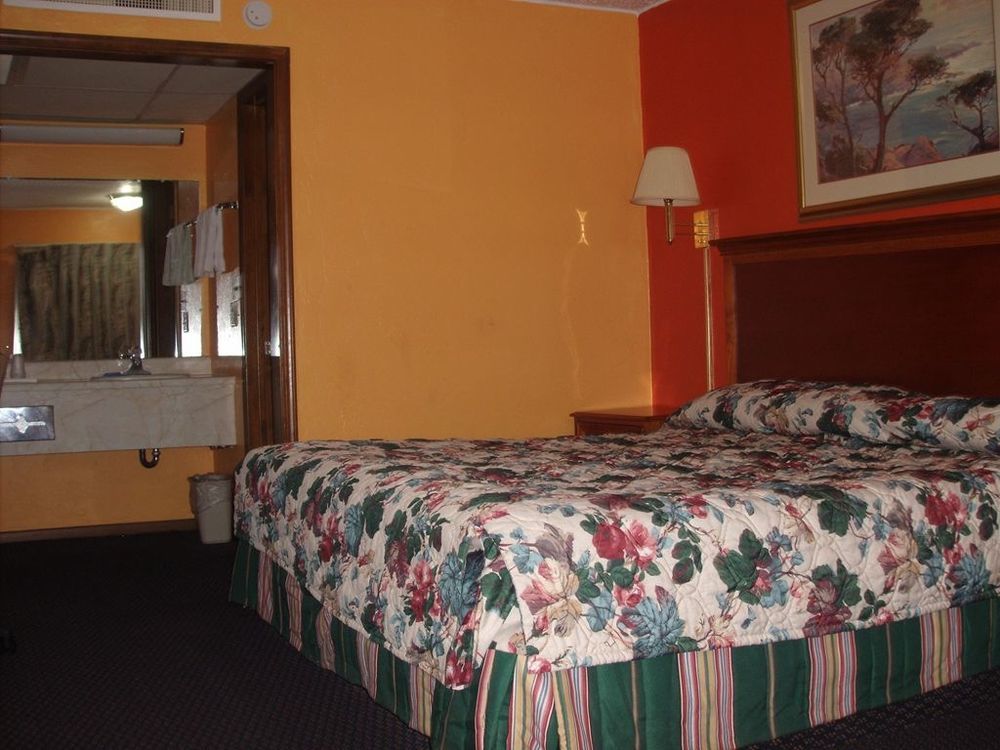 Trade Winds Inn Clinton Habitación foto