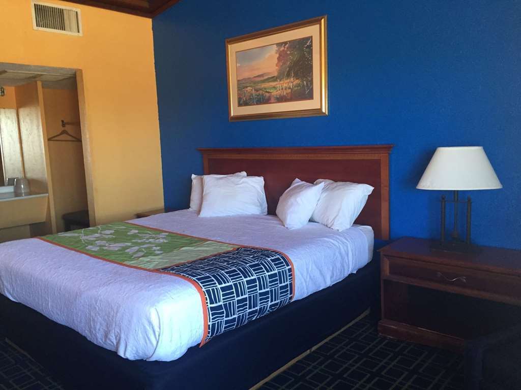 Trade Winds Inn Clinton Habitación foto